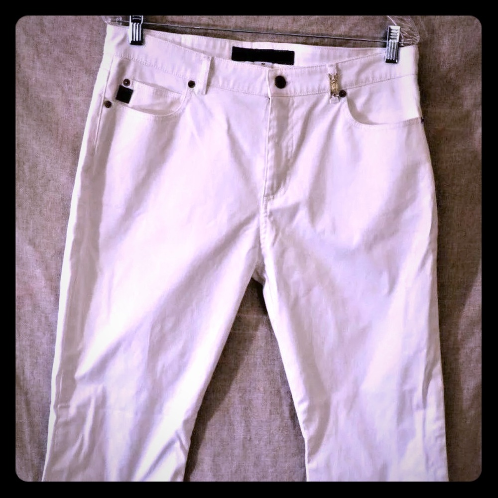 Guess white trousers
